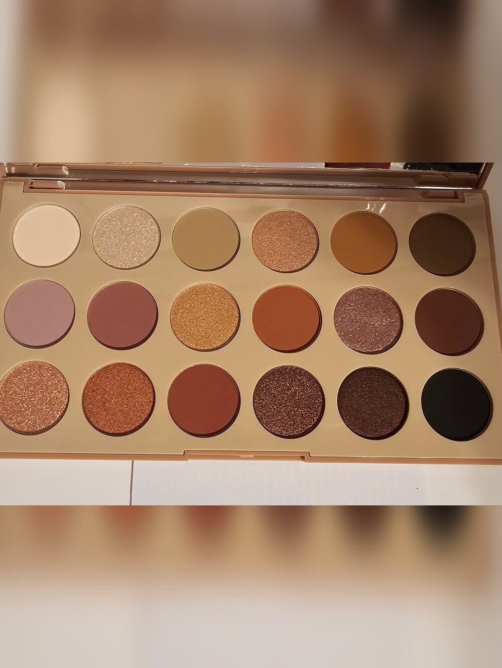 Morphe Natural Wonder 18W Eyeshadow Palette — Warm Tan